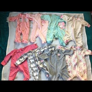 Assorted newborn outfits (girls)